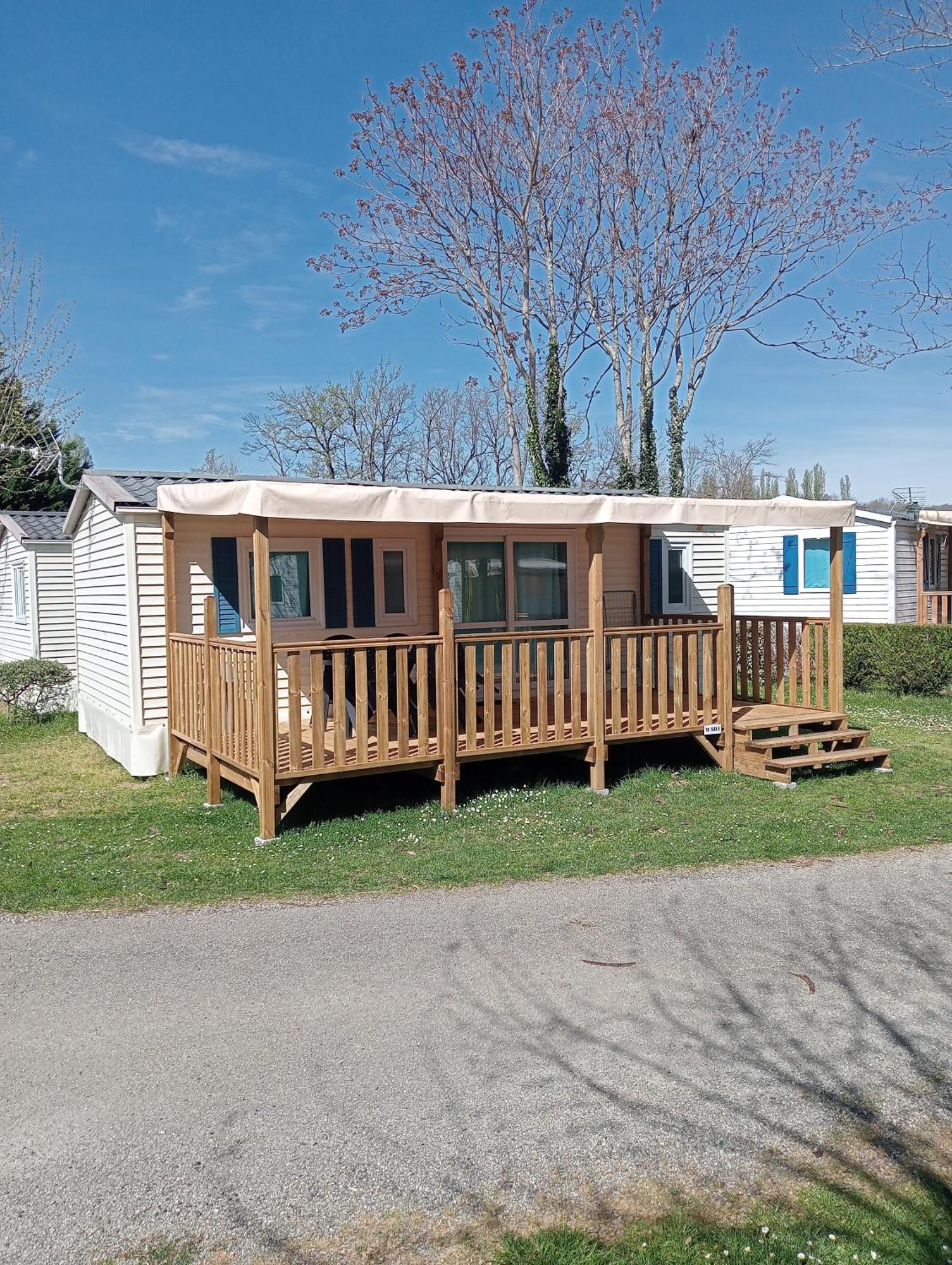 Camping Du Lac Foix Exteriér fotografie